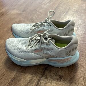 Women's Brooks Glycerin 21